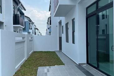 Iconia Garden Residence @ Taman Impian Emas