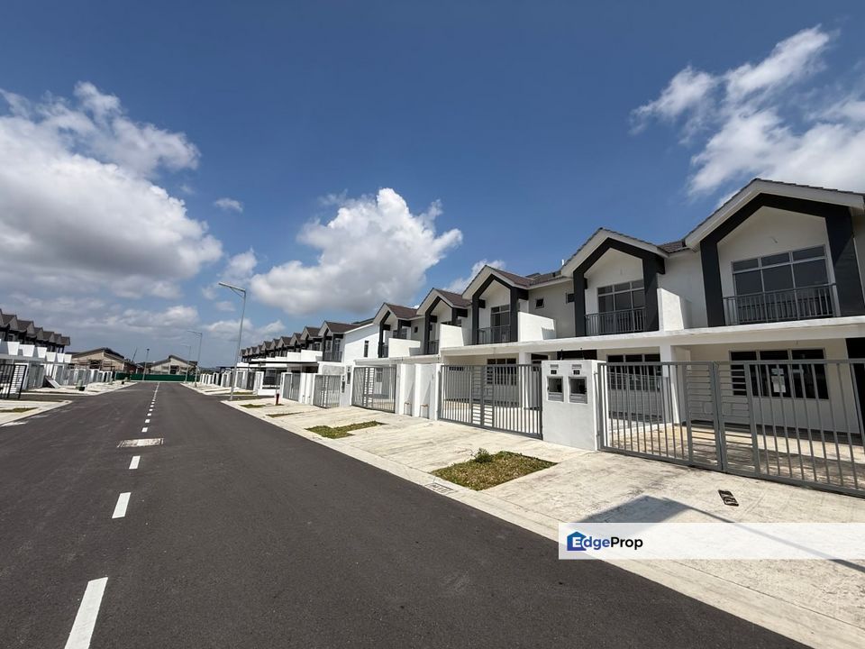 FOR SALE 2 Storey Terrace @ Jalan Melur, Bestari Perdana, Masai ( Meridin East, Jasmine ), - Nearby Layangkasa, Eco Tropics, Pasir Gudang, Johor, Pasir Gudang