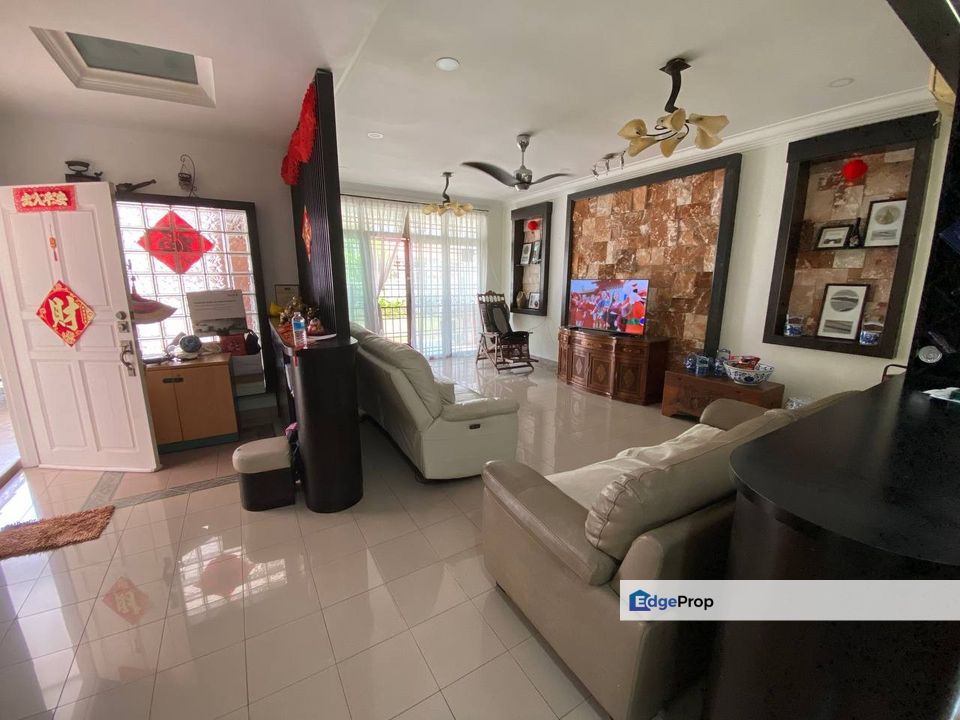 FOR SALE Taman Impian Emas 2 storey SEMI D, Jalan Impian Emas 6, heavy renovated Unit, Johor, Skudai