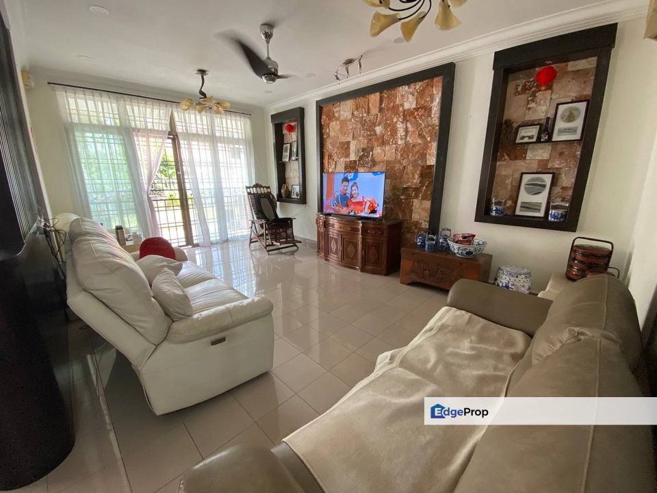 FOR SALE Taman Impian Emas 2 storey SEMI D, Jalan Impian Emas 6, heavy renovated Unit, Johor, Skudai