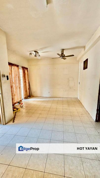 Taman Puncak Jalil, Double Storey Terrace House for Sale Partially Furnished, Selangor, Seri Kembangan