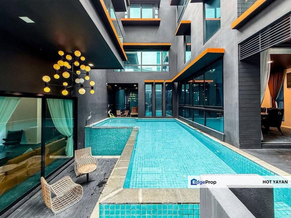 3 Storey Bungalow at Sering Ukay, Ampang for Sale Fully furnished with Private Lift & Private Pool, Selangor, Ampang