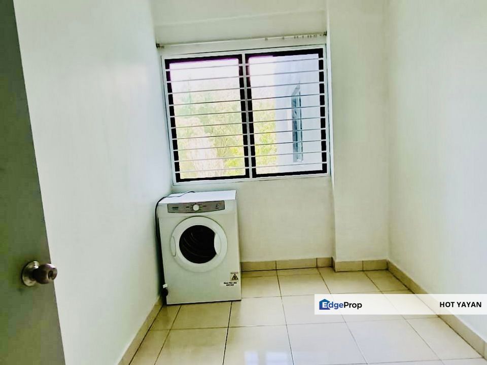 Suria Ixora Apartment, Setia Alam for Sale Partially Furnished, Selangor, Setia Alam/Alam Nusantara