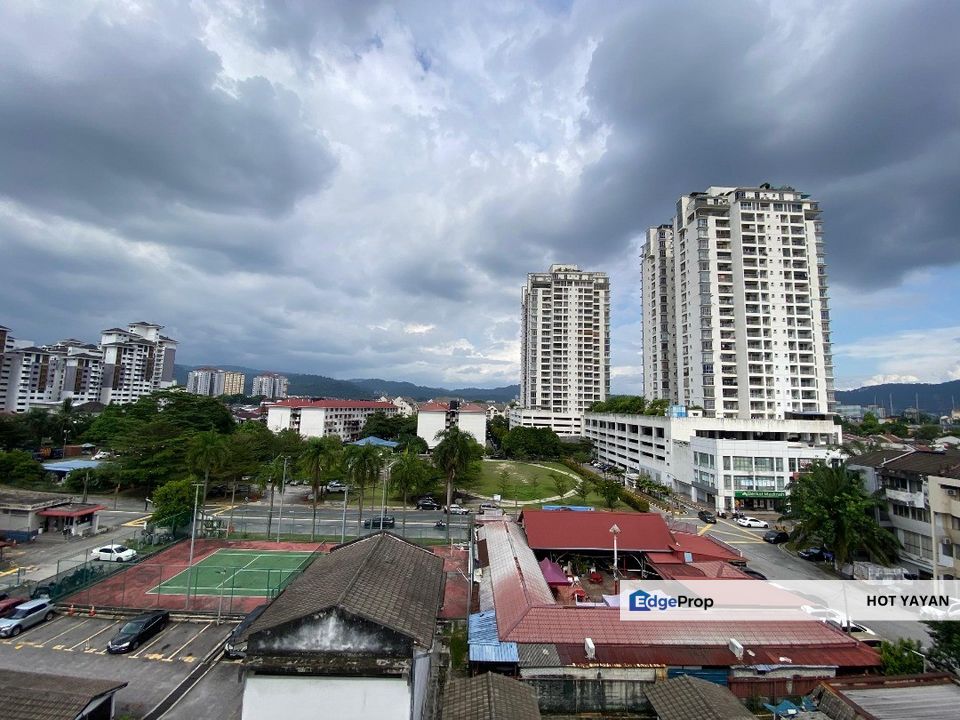 Fawina Court Condominium, Taman Putra Sulaiman, Ampang, Selangor, Ampang