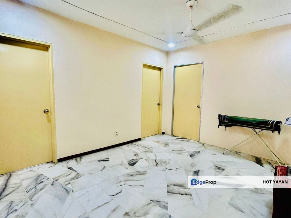 Seksyen 7 Shah Alam Flat PKNS for Sale Partially Furnished, Selangor, Shah Alam