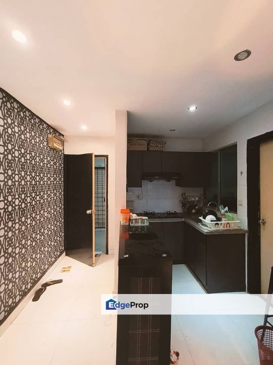 Flora Damansara Apartment Damansara Perdana, Selangor, Damansara Perdana