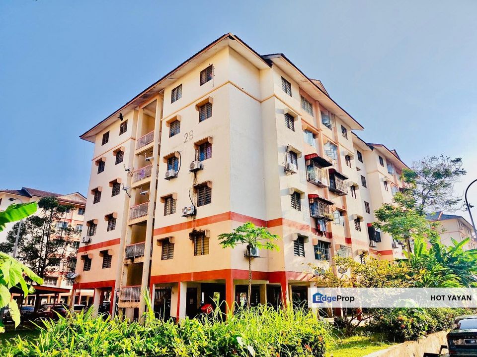 Seksyen 7 Shah Alam Flat PKNS for Sale Partially Furnished, Selangor, Shah Alam