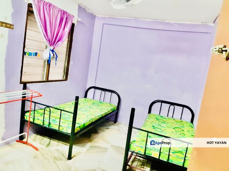 Seksyen 7 Shah Alam Flat PKNS for Sale Partially Furnished, Selangor, Shah Alam