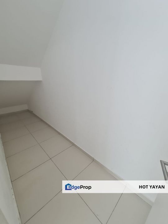 End Lot Double Storey House, Sendayan, Negeri Sembilan, Seremban