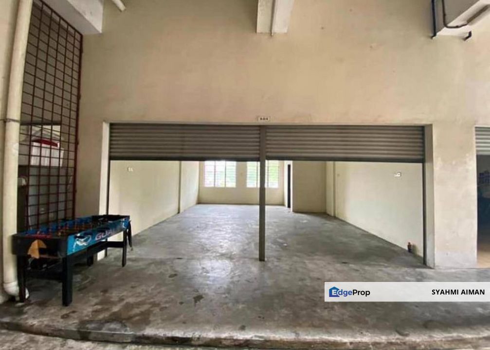 Jalan Tok Janggut, Shah Alam Selangor, Corner Unit G Floor Pangsapuri Tun Teja 1 For Sale, Selangor, Shah Alam