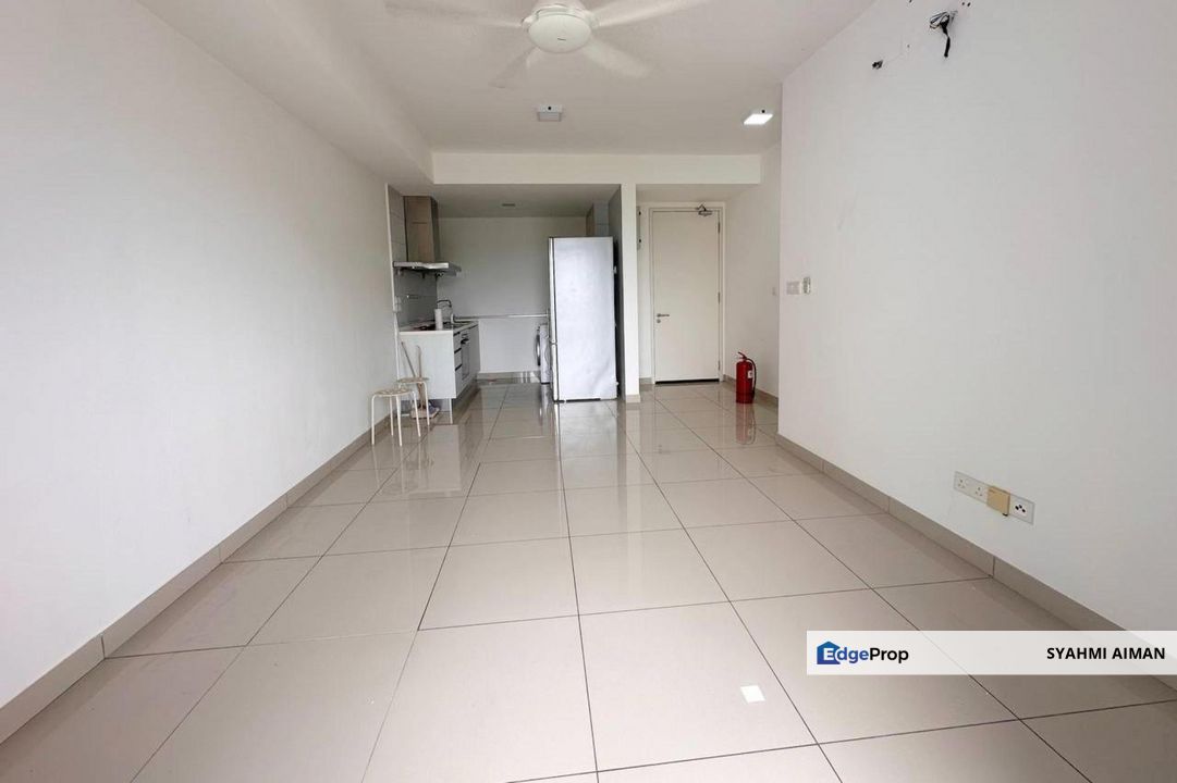 Taman Nadayu Melawati KL, Endlot High Floor Nadayu 63 Condominium For Sale, Partially Furnished, Selangor, Taman Melawati