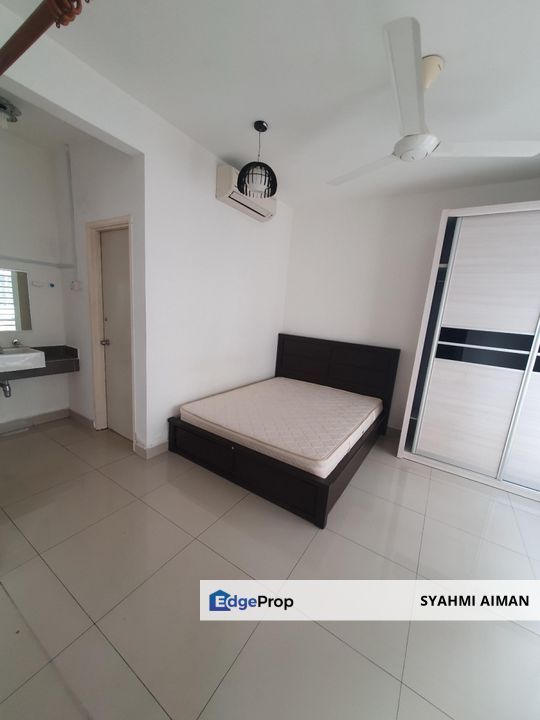 Taman Melawati KL, Block B3 Floor 5 Gaya Residence For Sale, Partially Furnished, Selangor, Taman Melawati