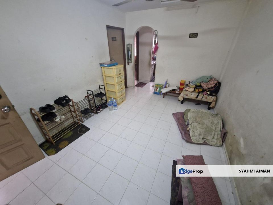 Pandan indah KL, Midfloor Flat Pandan Indah For Sale, Partially Furnished, Selangor, Ampang