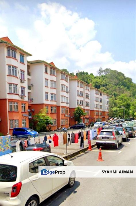 Taman Ukay Perdana, Ampang Selangor, 2nd Floor Apartment Sri Wira For Sale, Selangor, Ampang