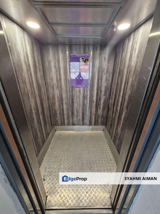 Jalan Ikan Emas, Ampang Selangor, Middle Floor Apartment Mesra Prima For Sale, Selangor, Ampang