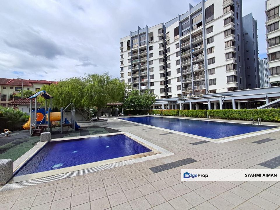 Bandar Sri Permaisuri KL, Corner Unit Floor 1 Laman Tasik Condo For Sale, Renovated with Furnished, Kuala Lumpur, 