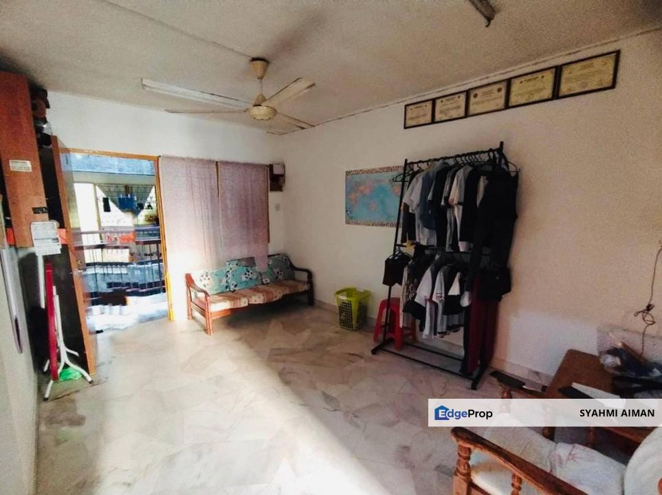 Taman Alam Jaya, Cheras KL, Floor 1 Flat Taman Alam Jaya For Sale, Kuala Lumpur, Cheras