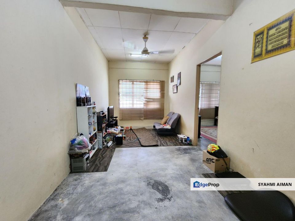 Taman Wawasan, Hulu Langat Selangor, Flat Seri Ria For Sale, Selangor, Hulu Langat