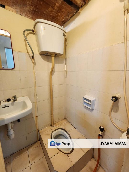 Taman Wawasan, Hulu Langat Selangor, Flat Seri Ria For Sale, Selangor, Hulu Langat