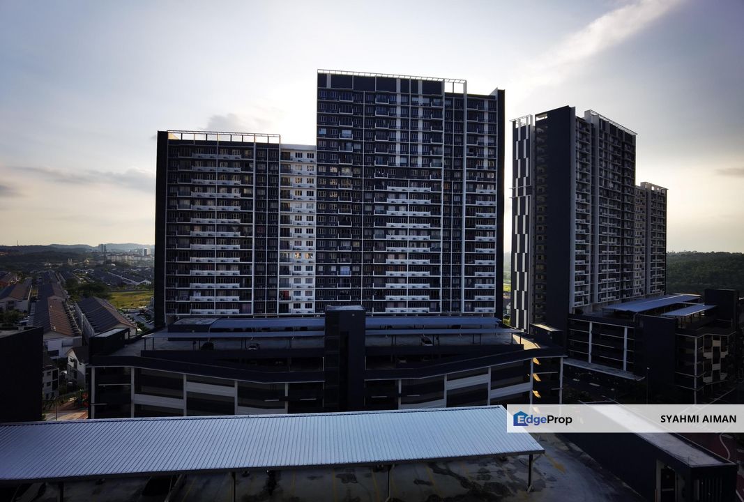 Bangi Avanue, Bangi Selangor, Block E Lower Floor Residensi Adelia For Sale, Partially Furnished, Selangor, Bangi