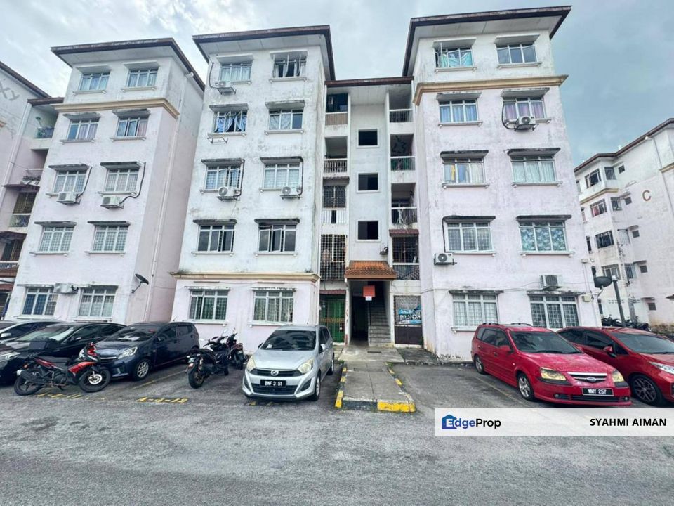 Bandar Sri Putra, Kajang Selangor, Block A Floor 2 Pangsapuri Seri Melati For Sale, Selangor, Bangi