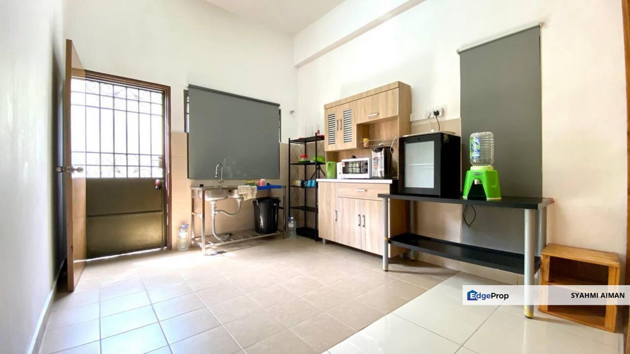 Desa Salak Pekerti SP8, Sepang Selangor,Endlot 2-Storey Terrace House For Sale, Fully Furnished, Selangor, Sepang