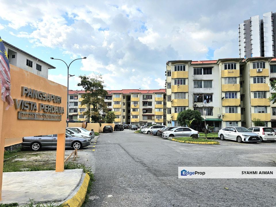Bandar Teknology Kajang, Semenyih Selangor, Ground Floor Pangsapuri Vista Perdana For Sale, Renovated, Selangor, Semenyih