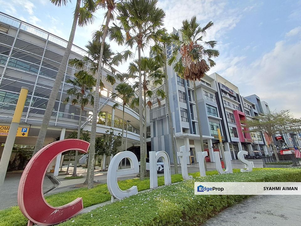 Cyberjaya Selangor, Corner Unit Floor 28 Centrus Soho For Sale, Renovated & Fully Furnished, Selangor, Cyberjaya