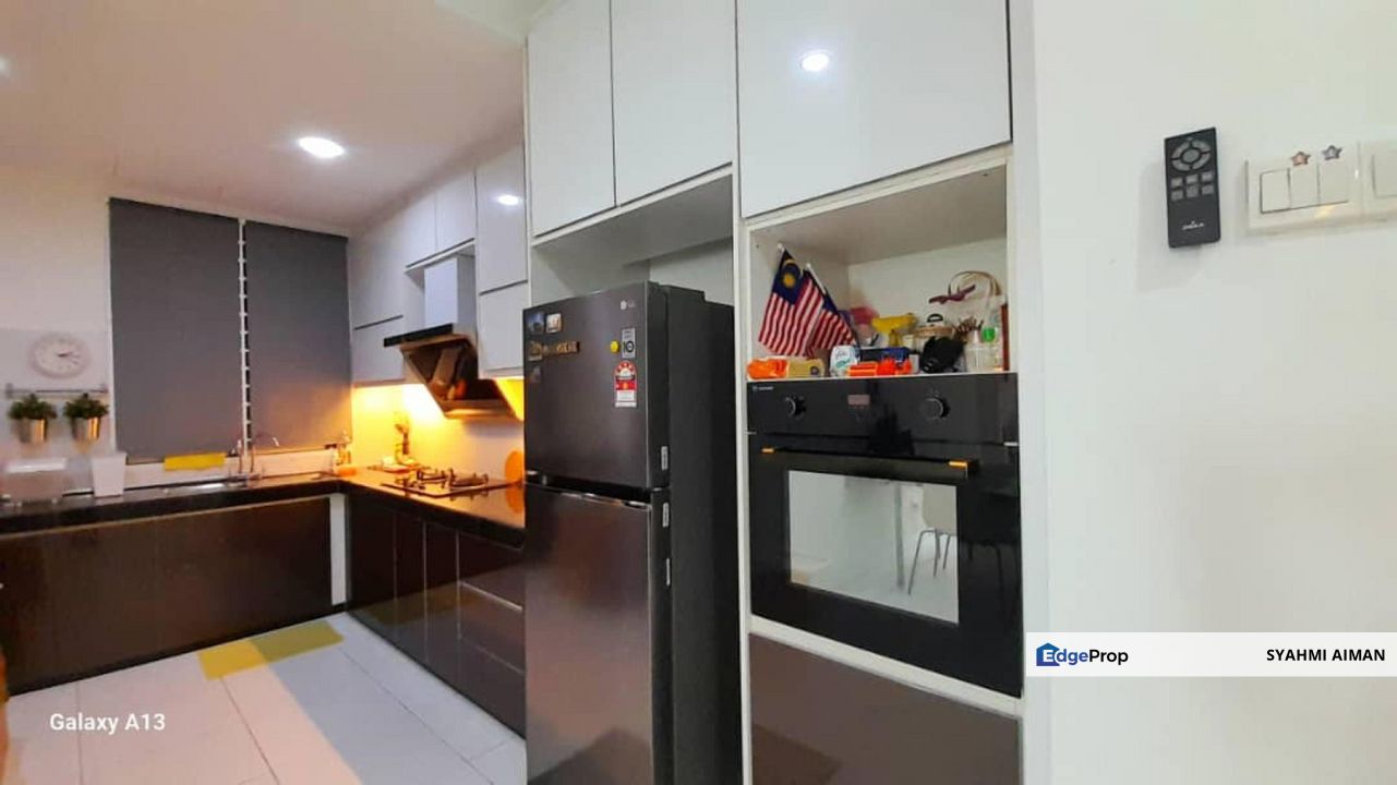 Bandar Saujana Putra, Jenjarom Selangor, Floor 11 BSP Skypark Condo For Sale, Partially Furnished, Selangor, Bandar Saujana Putra