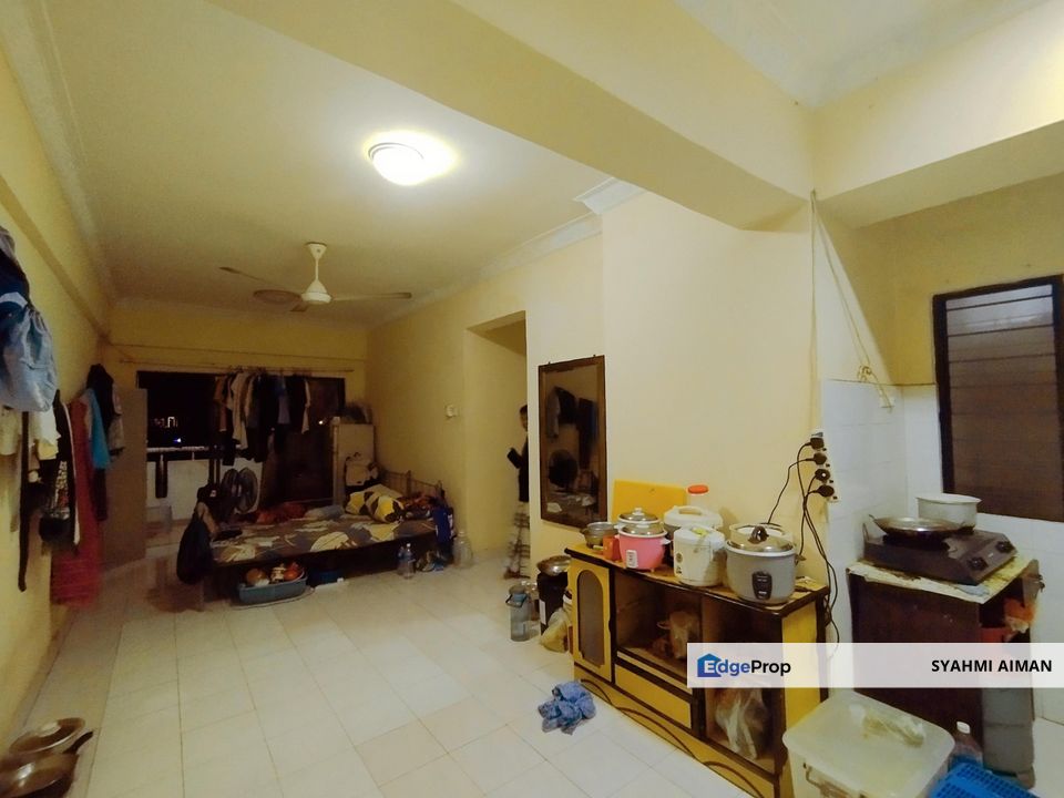 Desa Millenia, Puchong Selangor, Mid Floor Vista Millenia Condo For Sale, Partially Renovated with Furnished, Selangor, Puchong