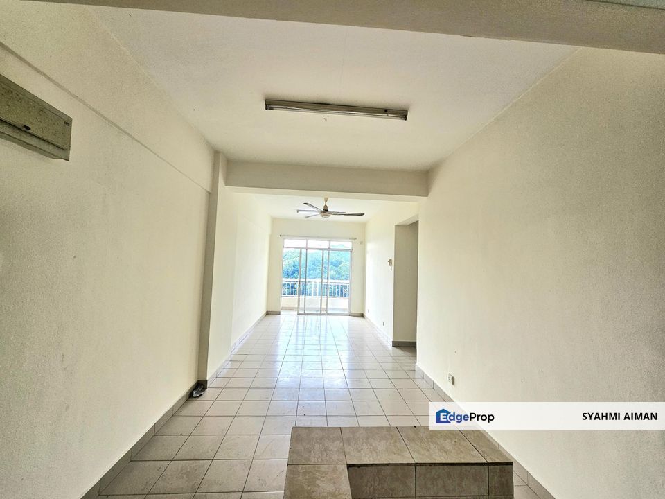 Kampung Pulau Meranti, Puchong Selangor, Block A Floor 8 Desaria Villa Condo For Sale, Renovated, Selangor, Puchong South