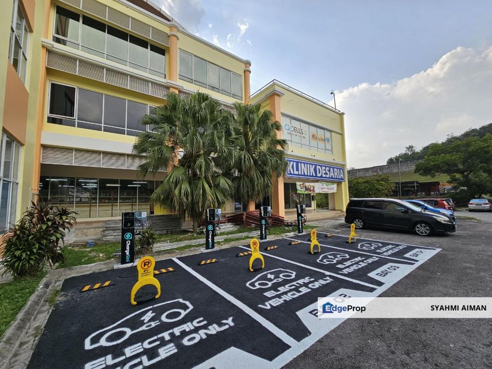 Kampung Pulau Meranti, Puchong Selangor, Block A Floor 8 Desaria Villa Condo For Sale, Renovated, Selangor, Puchong South