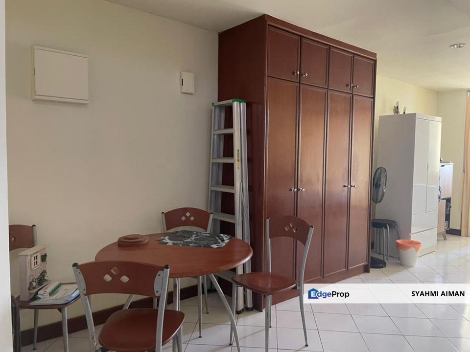 Tropica Utama, Petaling Jaya Selangor, Riana Green Condo For Sale, Fully Furnished, Selangor, Tropicana