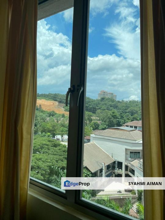 Tropica Utama, Petaling Jaya Selangor, Riana Green Condo For Sale, Fully Furnished, Selangor, Tropicana