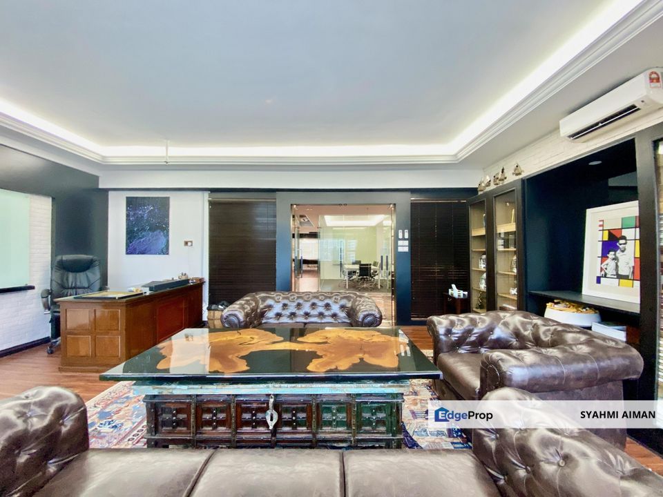 Ara Damansara, Petaling Jaya Selangor, Block A Office Unit at Oasis Square For Sale, Fully Renovated, Selangor, Ara Damansara