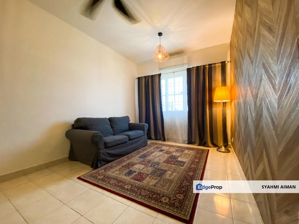 Kota Damansara, Petaling Jaya Selangor, Corner Unit Floor 4 Apartment Tainia for Sale, Renovated with Furnished, Selangor, Kota Damansara