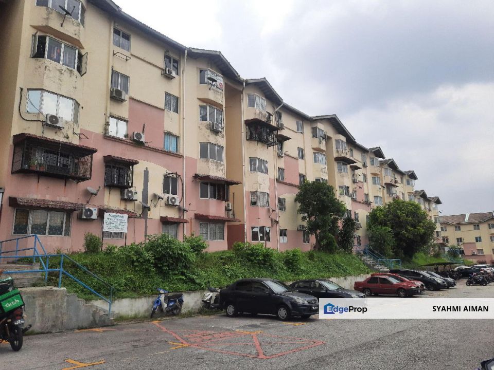 Damansara Permai, Petaling Jaya Selangor, Floor 2 Apartment Permai For Sale, Partially Furnished, Selangor, Damansara Damai