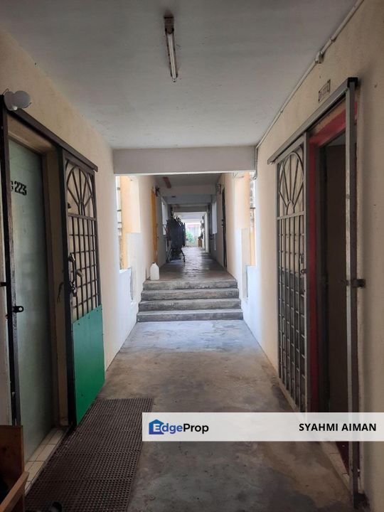 Damansara Permai, Petaling Jaya Selangor, Floor 2 Apartment Permai For Sale, Partially Furnished, Selangor, Damansara Damai