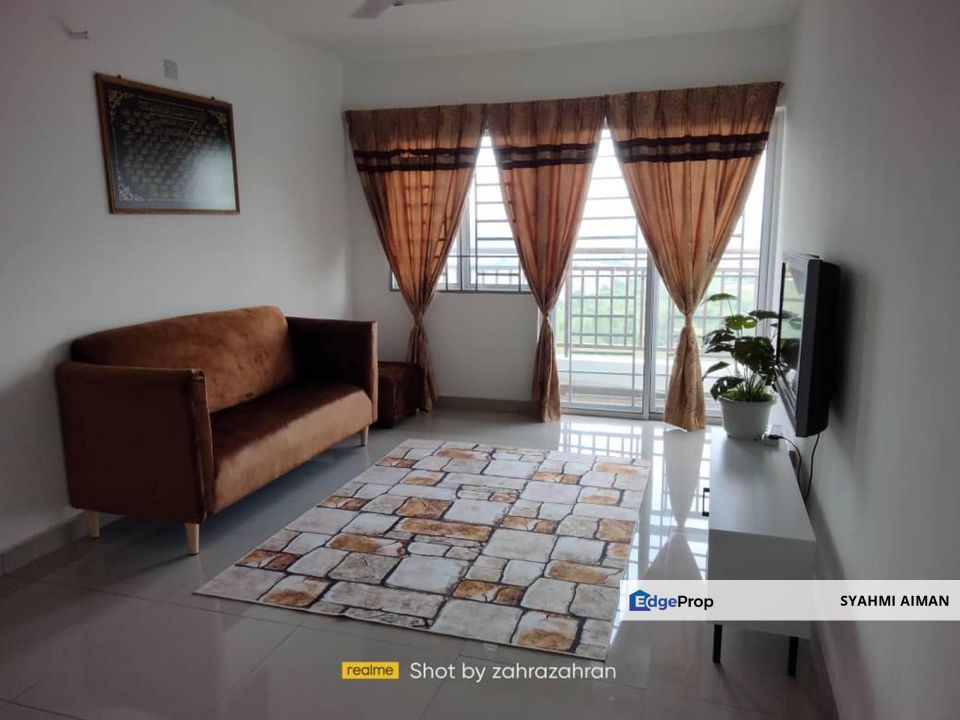 Puncak Alam, Selangor, Corner Unit Sentrovue A Service Apartment for Sale, Selangor, Bandar Puncak Alam
