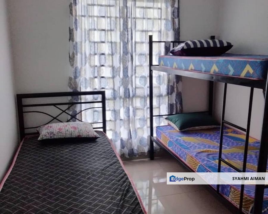 Puncak Alam, Selangor, Corner Unit Sentrovue A Service Apartment for Sale, Selangor, Bandar Puncak Alam