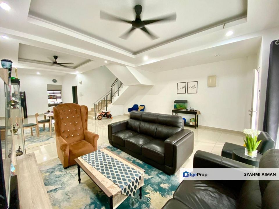 Dengkil, Selangor, 2-Storey Terrace House at Taman Jenderam Prima For Sale, Partially Furnished, Selangor, Dengkil