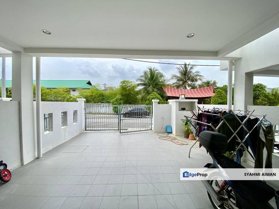 Dengkil, Selangor, 2-Storey Terrace House at Taman Jenderam Prima For Sale, Partially Furnished, Selangor, Dengkil