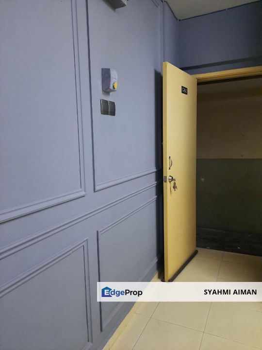 Kepong, Kuala Lumpur, Corner Unit Block C Floor 9 Flat Aman Putra For Sale, Renovated with Furnished, Kuala Lumpur, Jinjang