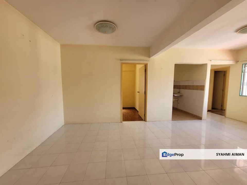 Taman Bunga Raya, Bukit Beruntung Selangor, Floor 3 Apartment Anggerik For Sale, Selangor, Hulu Selangor