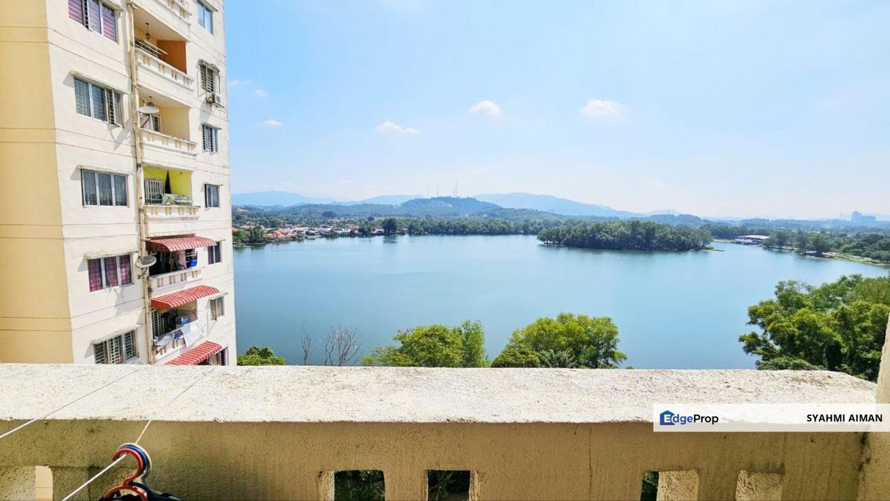 Tasik Biru, Kundang Selangor, Block F High Floor Apartment Laguna Biru 1 For Sale, Partially Furnished, Selangor, Rawang