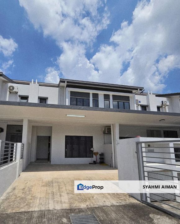 Antara Gapi, Serendah Selangor, 2-Storey Terrace House at Residensi Alamanda For Sale, Selangor, Serendah