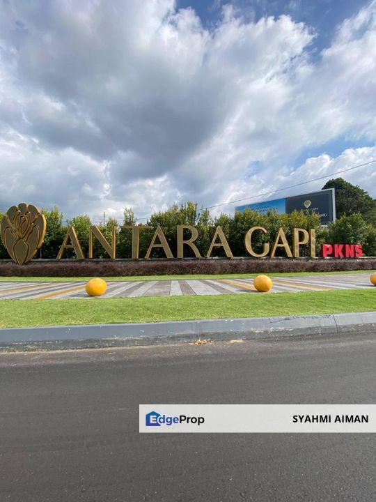 Antara Gapi, Serendah Selangor, 2-Storey Superlink House For Sale, Partially Furnished, Selangor, Serendah