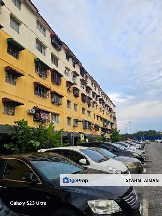 Bukit Beruntung, Rawang Selangor, Floor 3 Apartment Kemuning For Sale, Renovated with Furnished, Selangor, Rawang