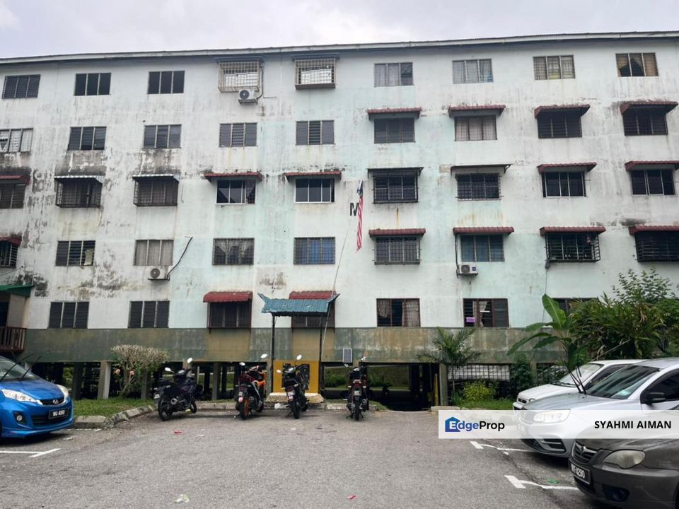 Bukit Beruntung, Rawang Selangor, Floor 3 Apartment Kenanga For Sale, Selangor, Rawang