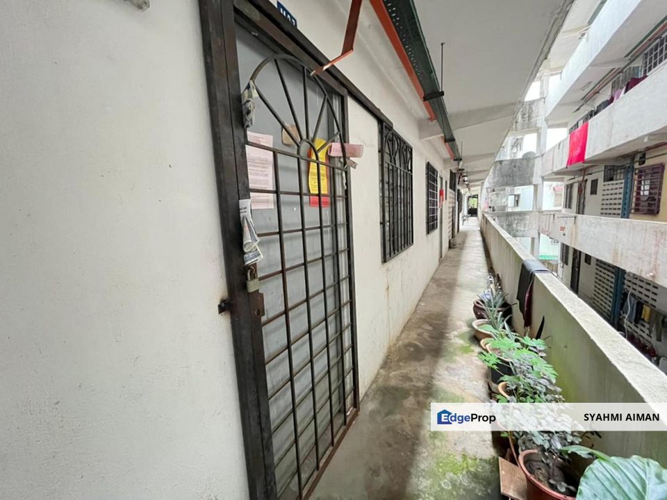 Bukit Beruntung, Rawang Selangor, Floor 3 Apartment Kenanga For Sale, Selangor, Rawang